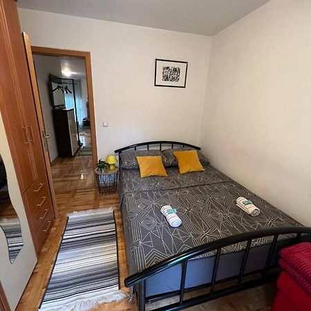Apartman West - Private Parking Place Záhřeb Exteriér fotografie