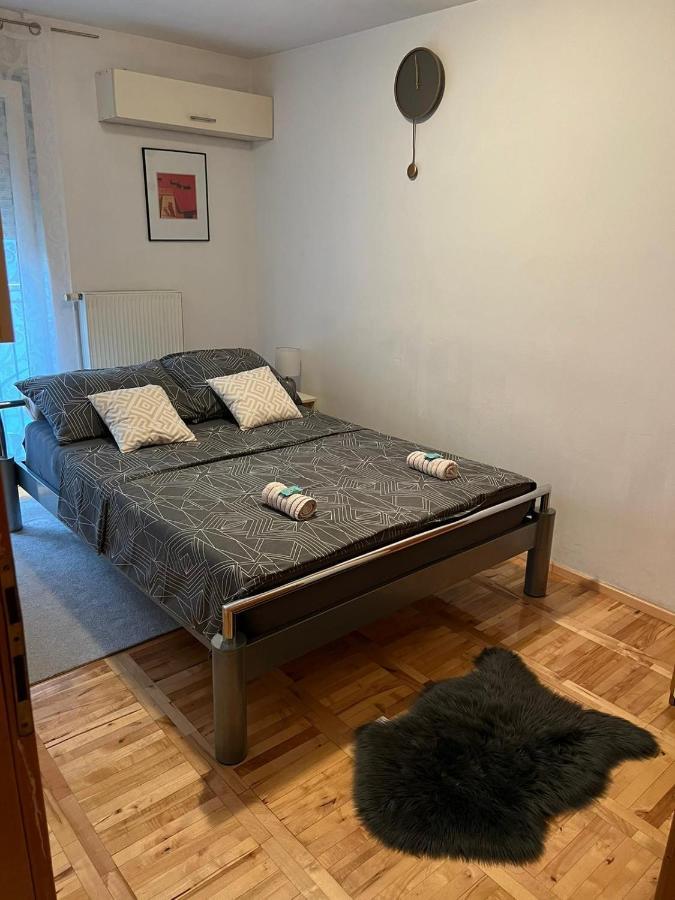 Apartman West - Private Parking Place Záhřeb Exteriér fotografie