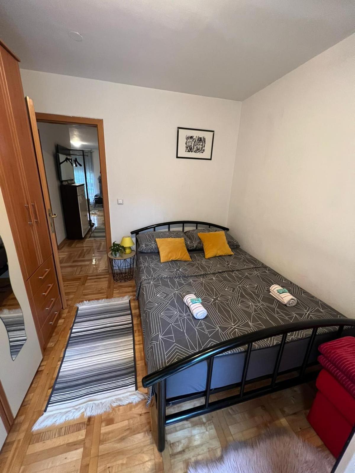 Apartman West - Private Parking Place Záhřeb Exteriér fotografie